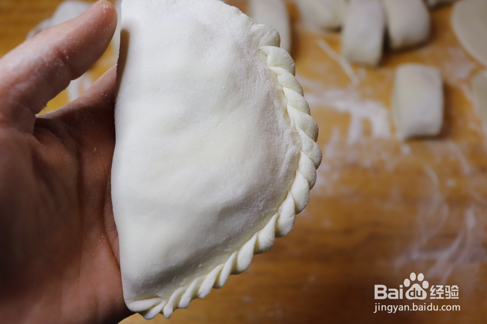 三鲜馅韭菜盒子的做法