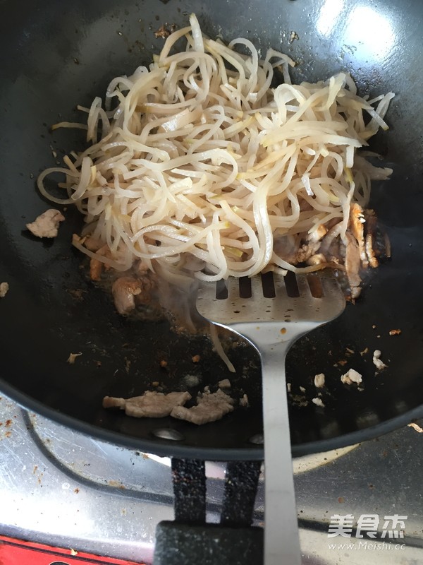 芥菜炒肉丝的做法