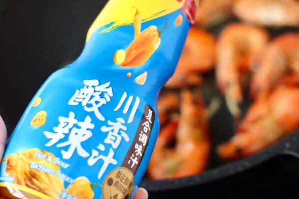 酸汤对虾海鲜菇