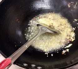 家常红烧鱼的做法