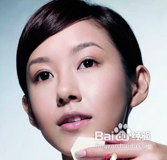 怎样上粉底凝脂雪肌无暇清透底妆