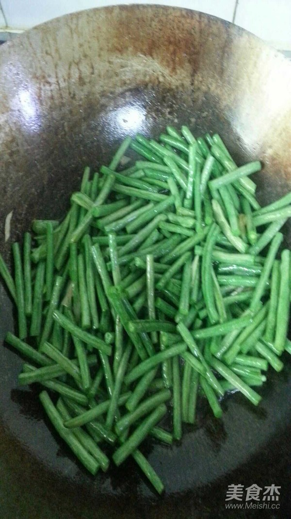 素炒豇豆的做法