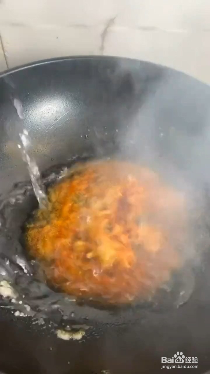 如何制作美味的家常酱猪蹄