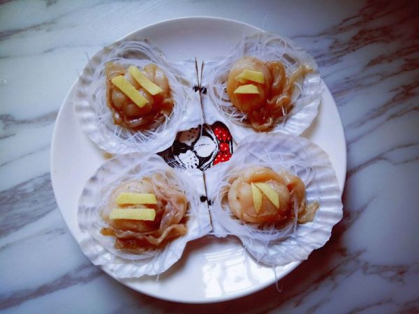 蒜蓉粉丝蒸扇贝