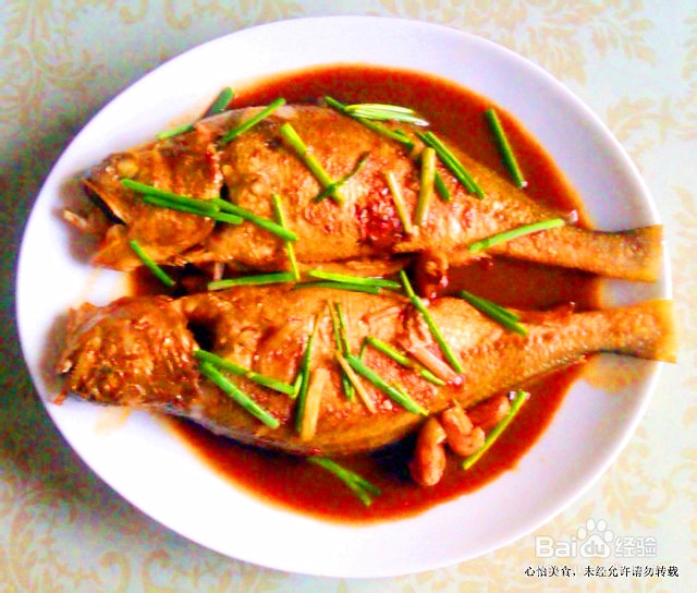 怎样做不破皮的红烧黄鱼