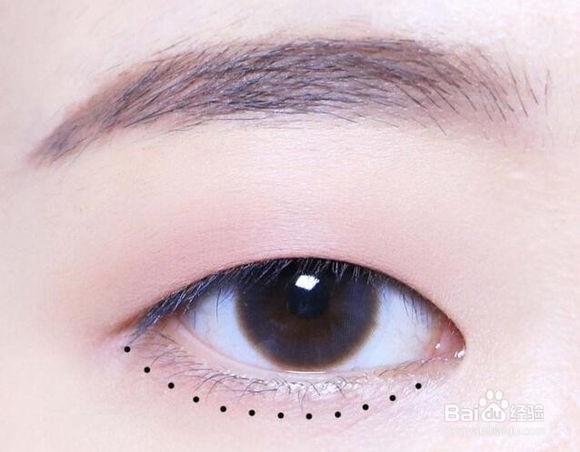 如何化单眼皮的烟熏妆