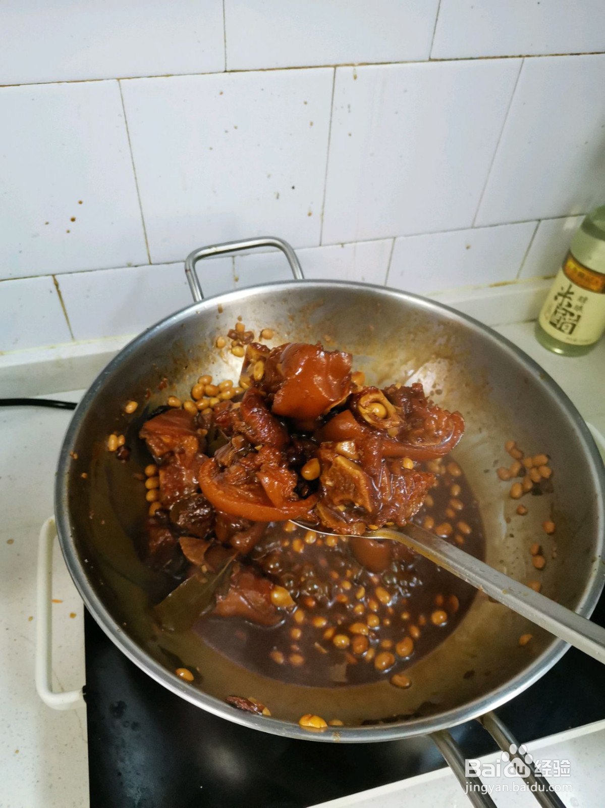 黄豆焖猪蹄的做法