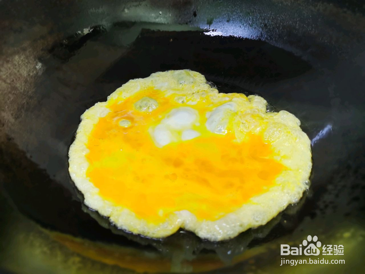 酸辣炒冷面的做法