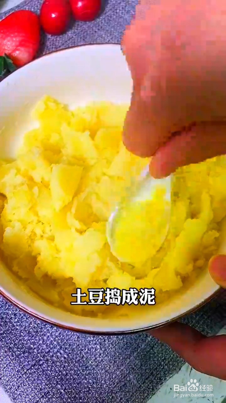 如何制作好看又好吃的黄金虾球