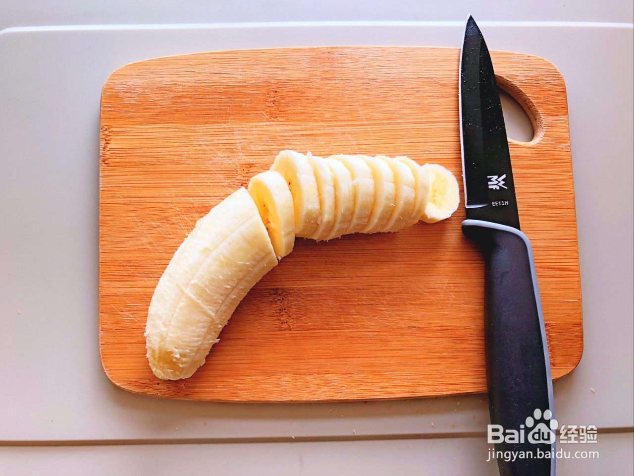 香蕉松饼的做法