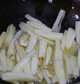 开胃菜：糖醋莲藕条