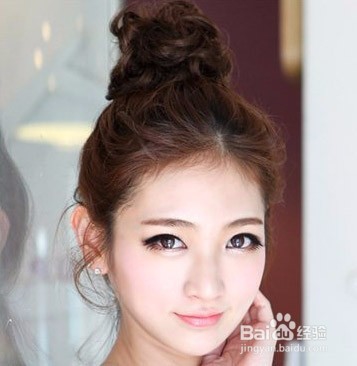 清爽活泼小丸子 时尚潮流风，丸子头的诱惑