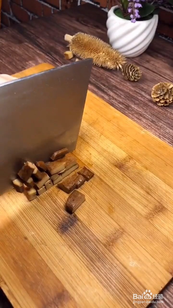 怎么做香干炒肉