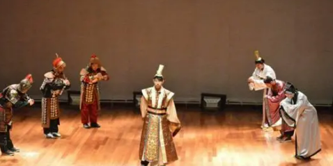 郭沫若历史剧的艺术特色是什么