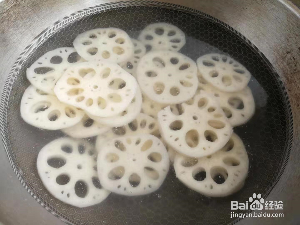 韮菜炒藕的做法