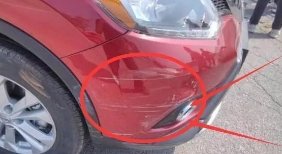 汽车的划痕咋滴办