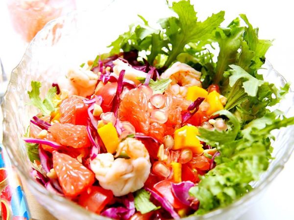 西柚石榴鲜虾沙拉