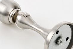 门吸的正确安装方法