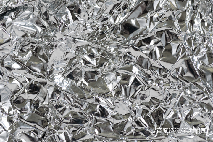 新中国第一枚金属国徽是怎么诞生的