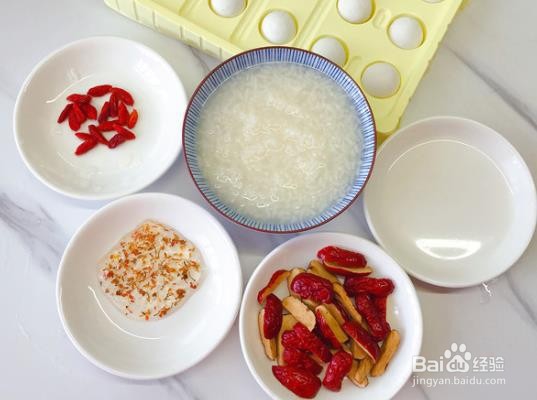 怎么做红枣枸杞醪糟汤圆
