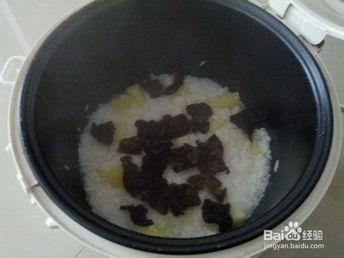 简单好吃的创意土豆焖饭