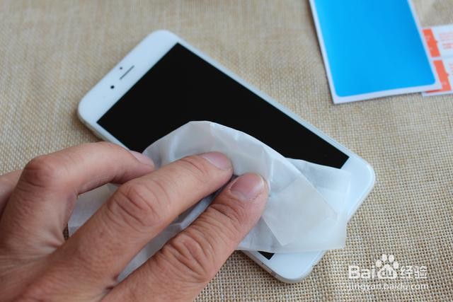 苹果11掉进水里几秒钟怎么办