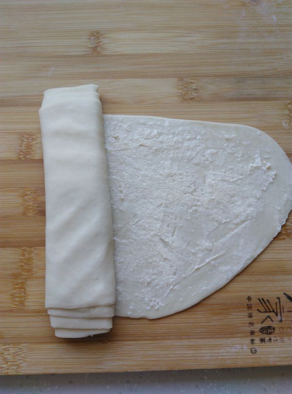 手撕千层椰蓉面包