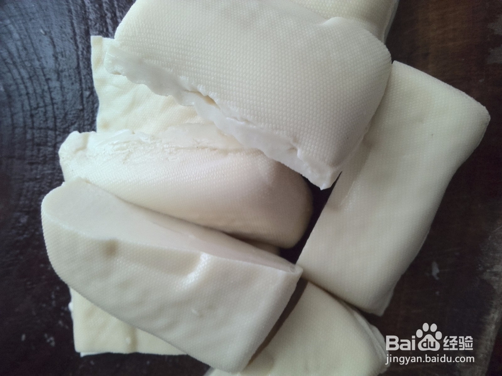 姜丝豆腐草鱼汤