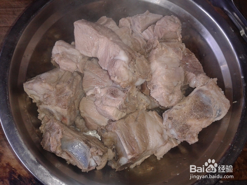 超级好吃的土豆炖排骨
