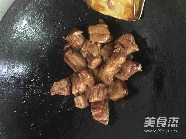 红烧排骨面的做法