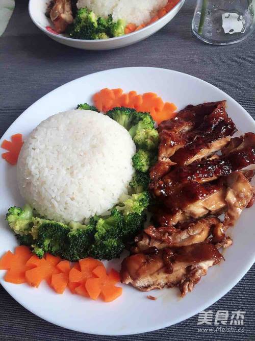 照烧鸡腿饭的做法
