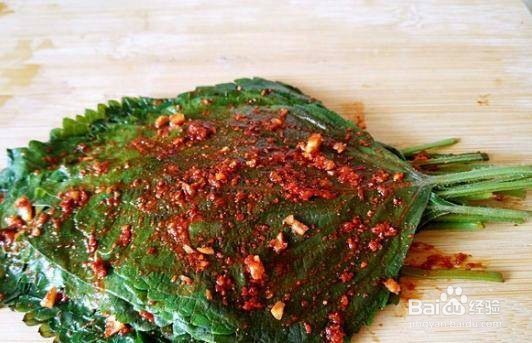 凉拌苏子叶的做法