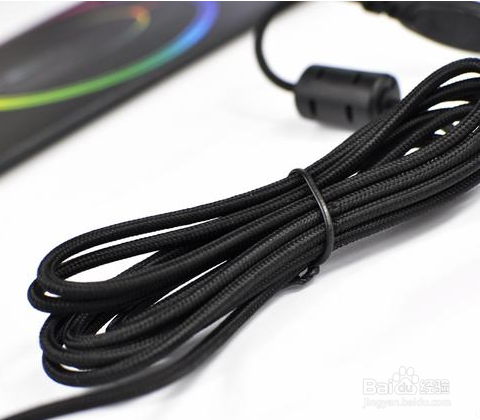 雷神列兵M301游戏鼠标评测:黑的漂亮