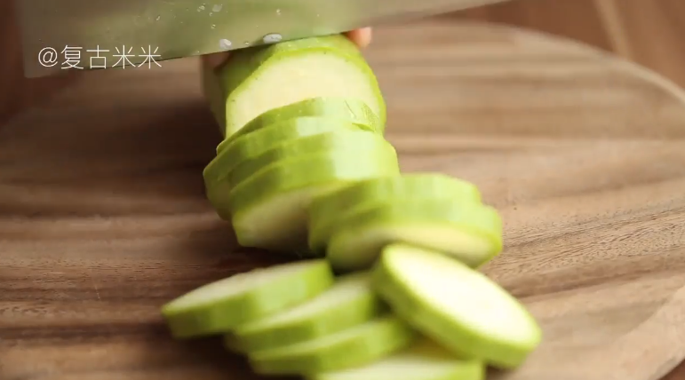 韩式部队锅怎么做