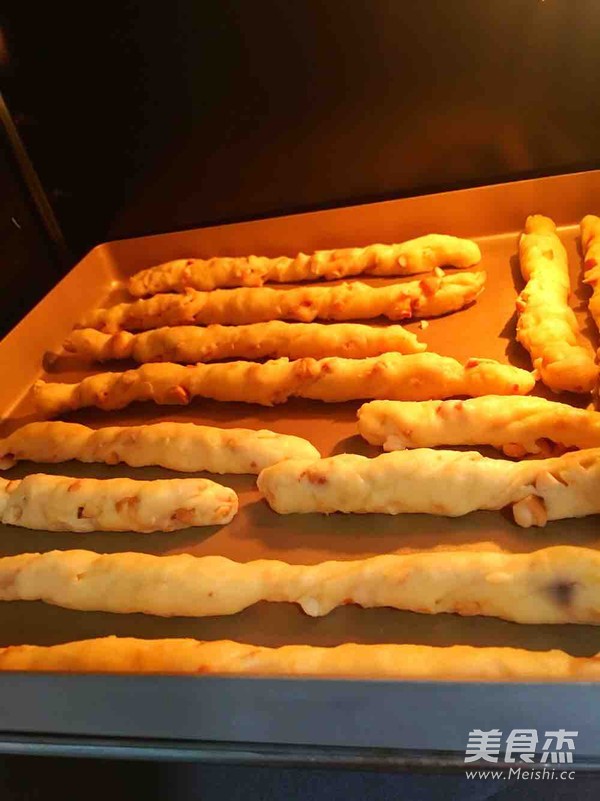 牛奶花生棒的做法