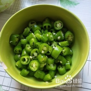 健康养生佳品青椒鸡丁的做法