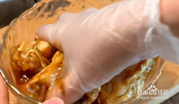 如何做好吃的柠香鸡翅根