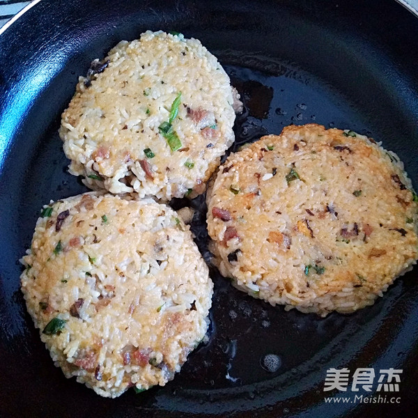 肉末橄榄菜米饭饼