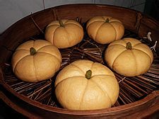 【2011菜展】年菜之二十大丰收----小南瓜豆沙包