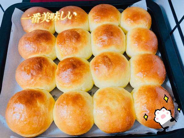 蜂蜜牛奶小面包