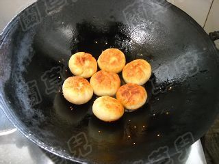 泡菜苕粉肉丝馅饼