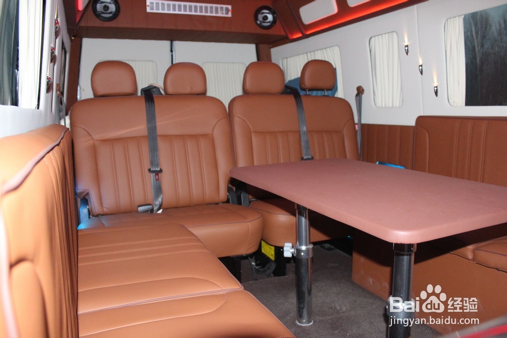 大通货车改房车，教你内饰如何布局！