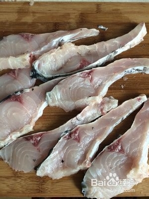 怎么做香酥熏鱼