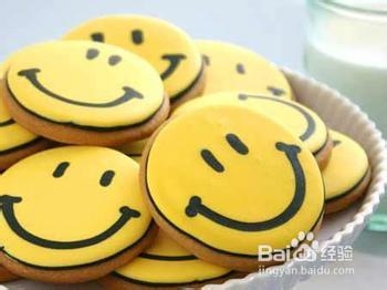 人间三千事,淡然一笑间