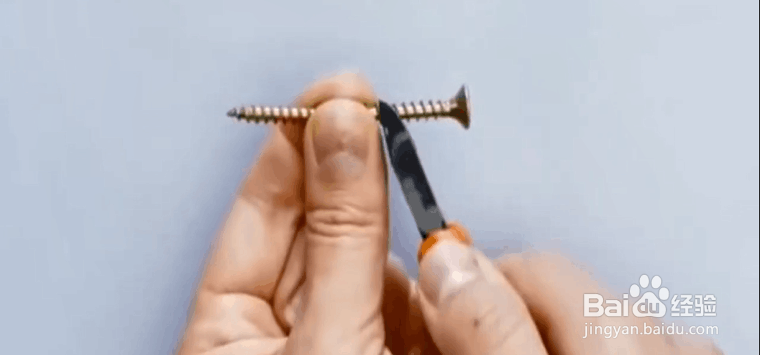 如何用塑料和钉子制作好玩有趣的现象。