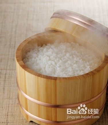 黄焖鸡米饭真好吃，特色快餐里米饭怎么蒸更香？