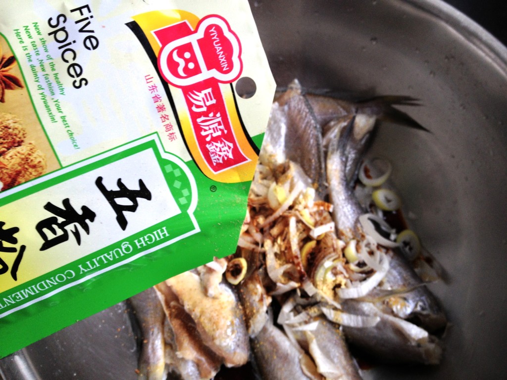 黄花鱼还能这样做？香酥可口的黄花鱼好吃的停不下来