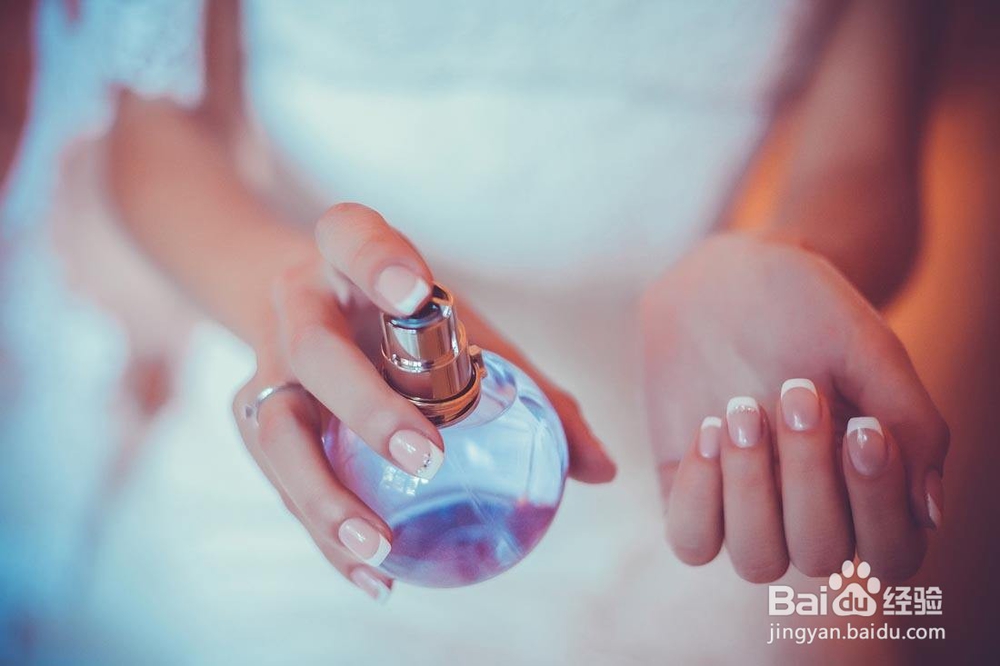 喷香水时有哪些需要注意的