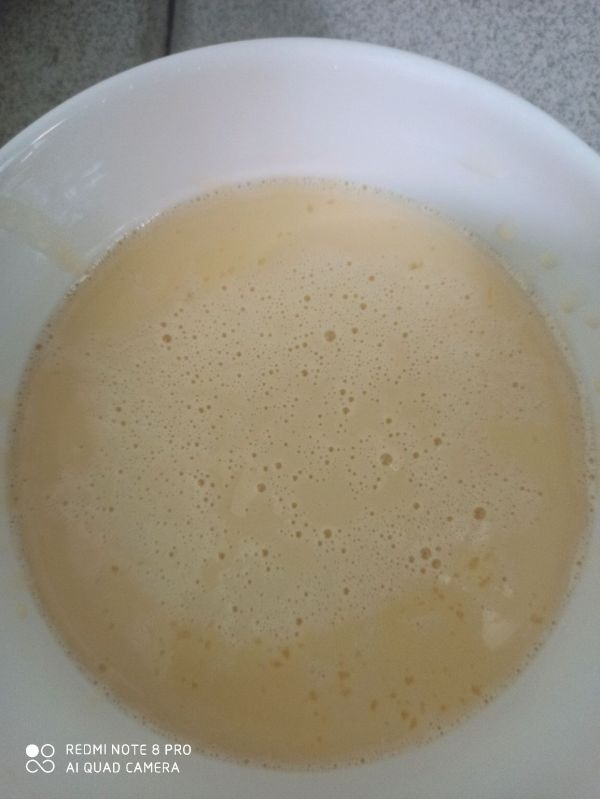 奶黄馅冰皮月饼