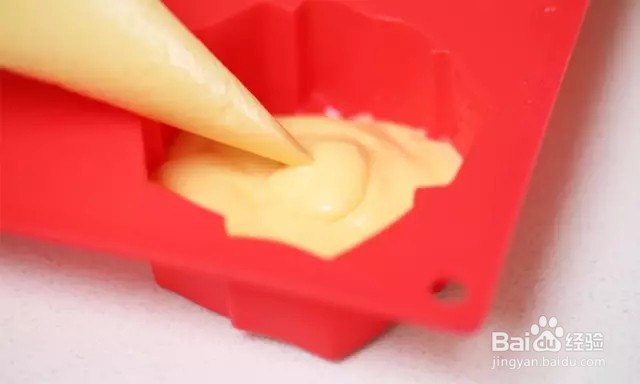 芒果流心布丁的做法